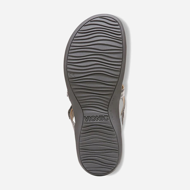 Karley Black Wavy Syn Leather