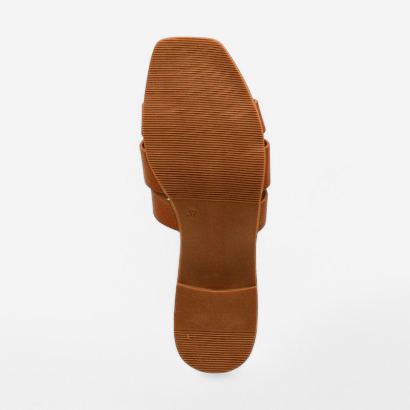 Women's Clara SP25 Tan