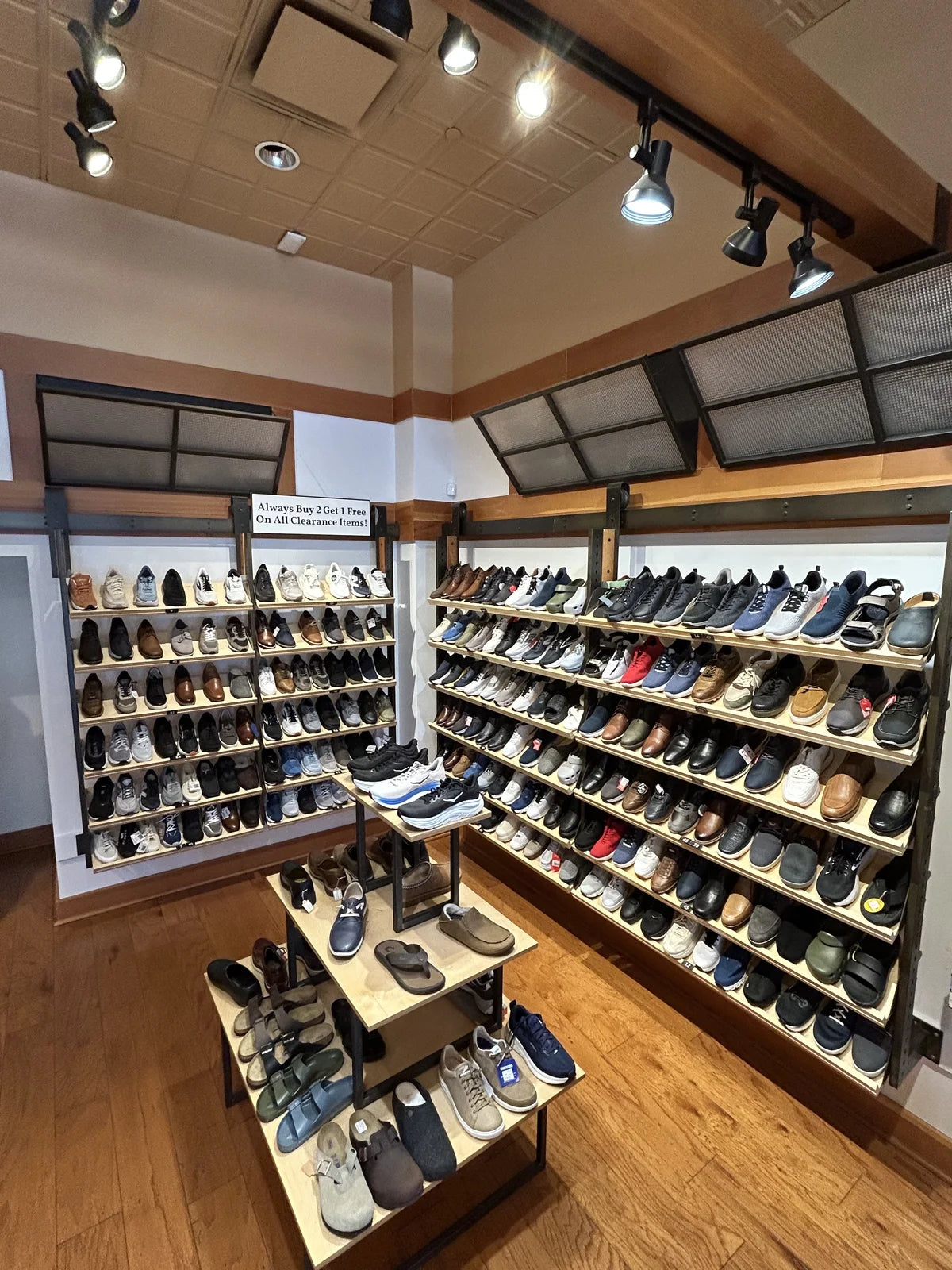 Inside The Extra Pair Center Valley — photo 4