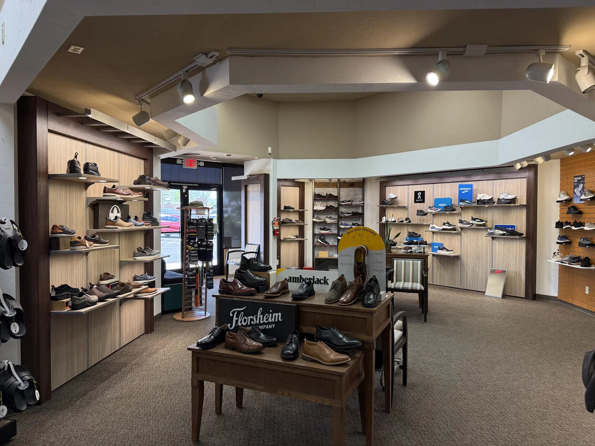 Inside Alan's Shoes Oracle — photo 2