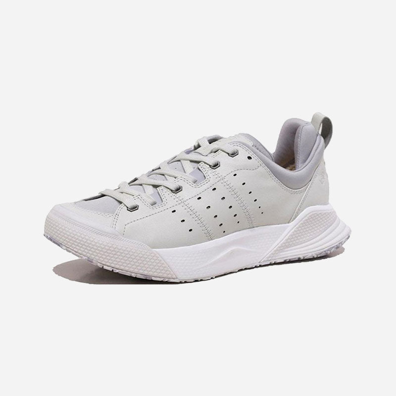 Deckers X Lab X-Scape Nubuck Low